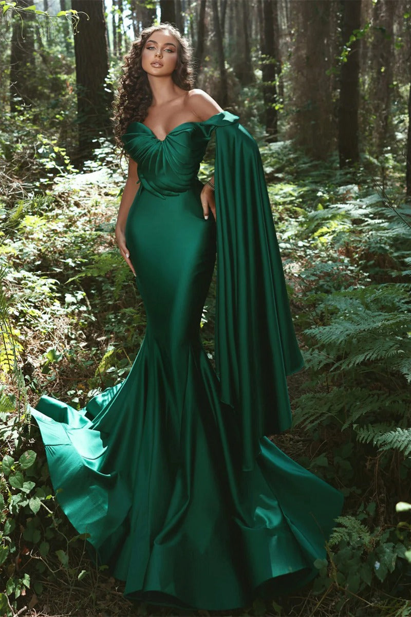 Trendy Dark Green Satin Sweetheart Mermaid Prom Gown JTE723 Trendy Dark Green Satin Sweetheart Mermaid Prom Gown JTE723