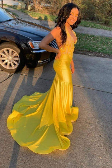 Trendy V-neck Halter Appliques Yellow Mermaid Evening Gowns JTE534