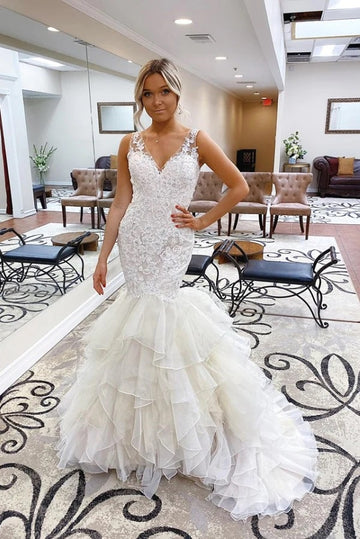 Trendy V-neck Layers Appliques Lace Mermaid Wedding Gowns TWA156