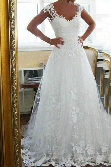 Trendy Tulle Scoop Neckline A-line Lace Appliques Wedding Gown TWA2542