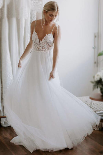 Trendy Straps Lace Tulle Boho Beach Bridal Gown TWA4322