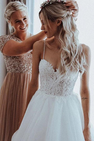 Trendy Spaghetti Straps Beaded Appliqued A-line Wedding Gown TWA5502