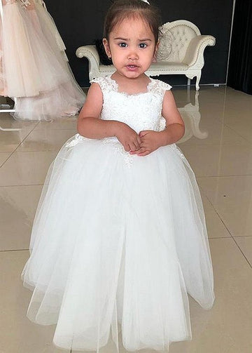 Cute Little Girl White Party Gown GACH189