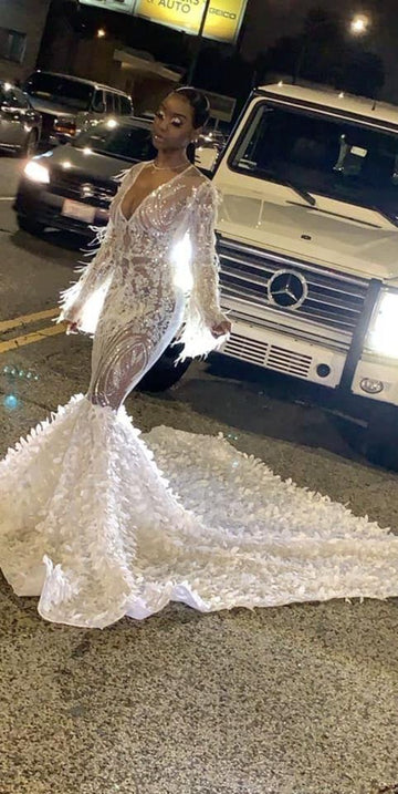 White V-neck Sparkle Beads Appliques Long Sleeve Mermaid Evening Gown JTE392