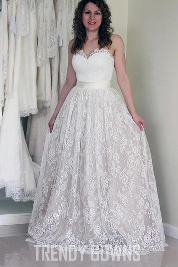Sweetheart Sleeveless Long White Wedding Gown with Lace TWA0532
