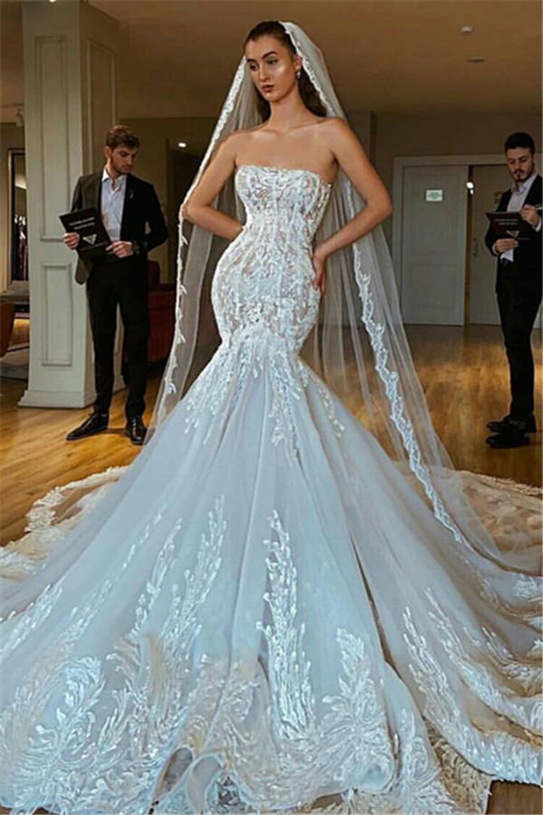 Trendy Strapless Mermaid Lace Appliques Bridal Gowns TWA067