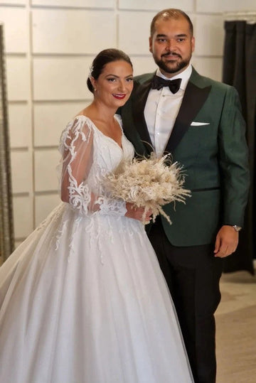 Trendy A-line Long Sleeve Lace Beading Bridal Gowns TWA112