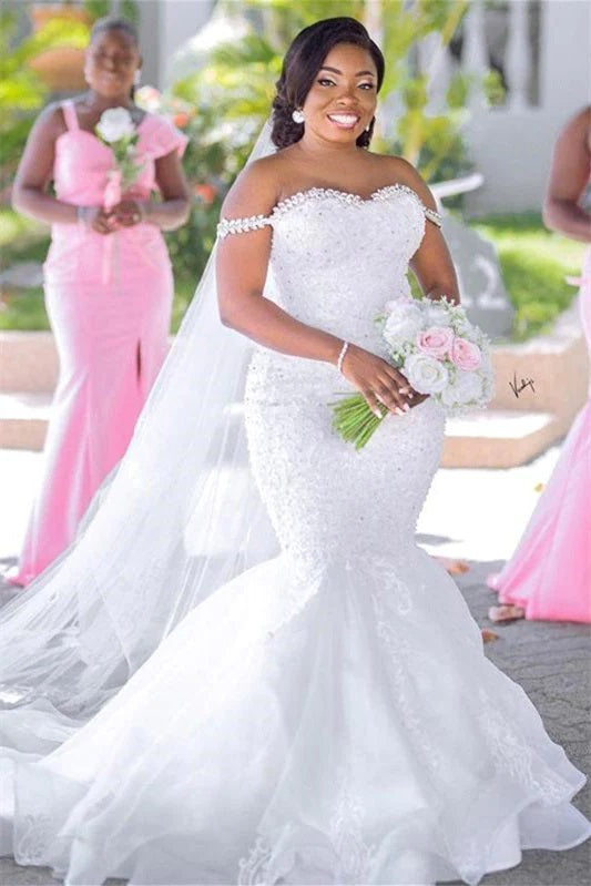 Trendy Plus Size Sweetheart Appliques Lace Wedding Gowns TWA136