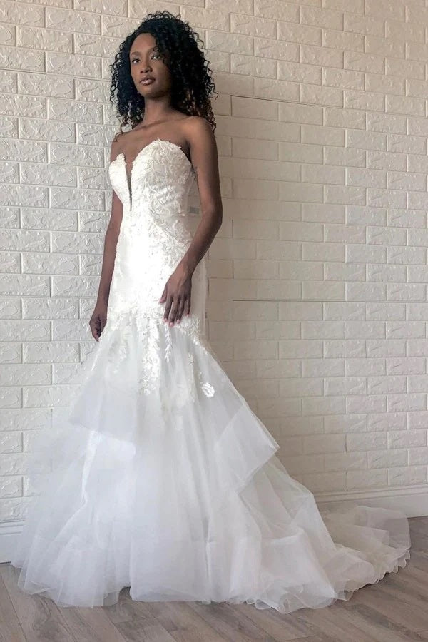 Trendy Lace Applique Layers Sweetheart Mermaid Wedding Gowns TWA150