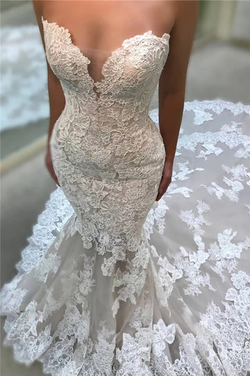 Trendy Lace Mermaid Wedding Gowns TWA154