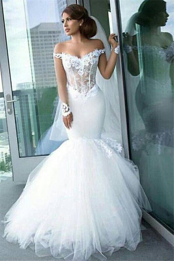 Trendy Long Sleeve Tulle Lace Mermaid Wedding Gown TWA202
