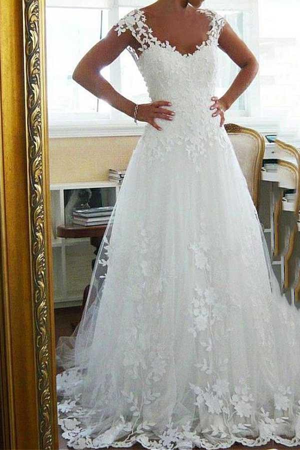 Trendy Tulle Scoop Neckline A-line Lace Appliques Wedding Gown TWA2542