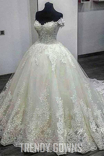 Off-the-shoulder Lace Appliques Ball Gown Wedding Gown TWA2762