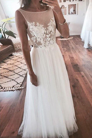 Trendy Ivory Tulle Beach Lace Applique Wedding Gown TWA3572