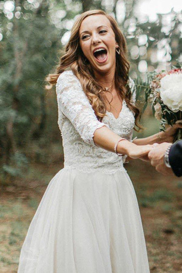 A-Line V-Neck Boho Half Sleeve Appliques Tulle Wedding Gown TWA3702