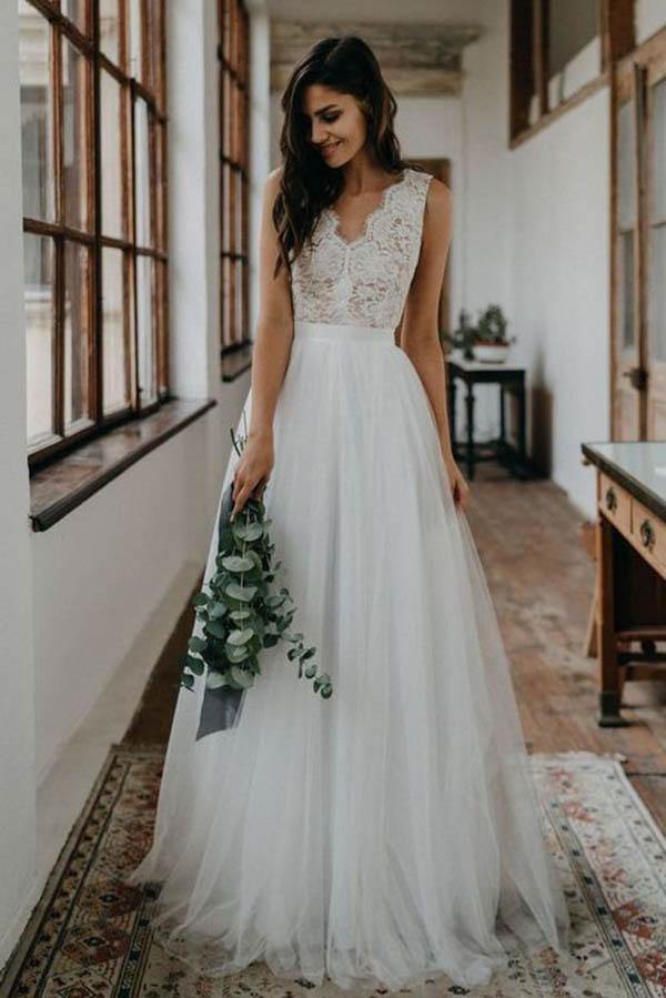 Trendy Lace Tulle Beach Bridal Gown TWA4522